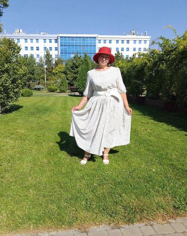  Частная массажистка  Лариса