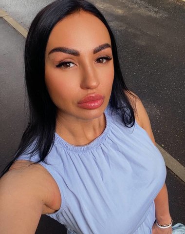  Частная массажистка  Амина