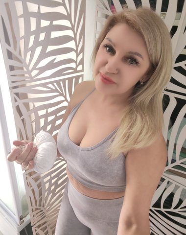  Частная массажистка  Елена