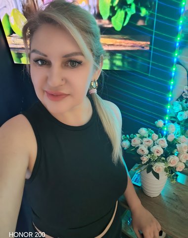  Частная массажистка  Елена